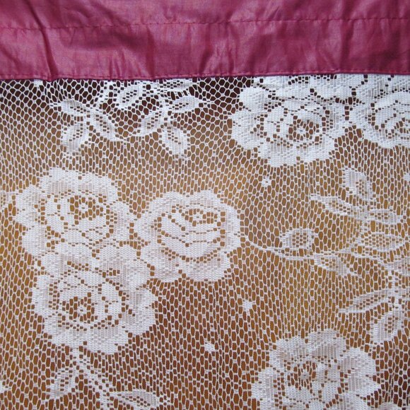 Swag Curtain Ivory Floral Lace with Burgundy 62 x 30 Beautiful! - Picture 6 of 16